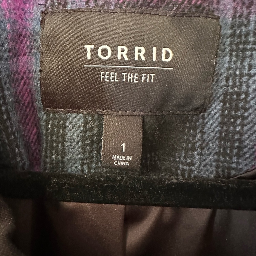 Torrid Plaid Moto Jacket, Size 1 - Picture 5 of 8
